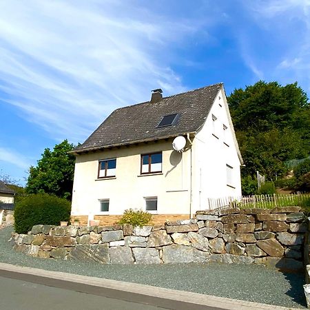 Apartmenthaus Ruhezeit Bad Endbach Exterior photo